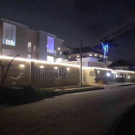 Presken Hotel @Oniru Lagos Bagian luar foto