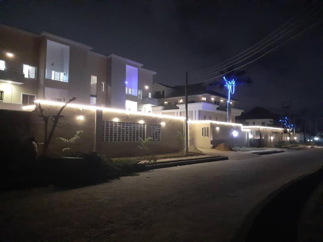 Presken Hotel @Oniru Lagos Bagian luar foto