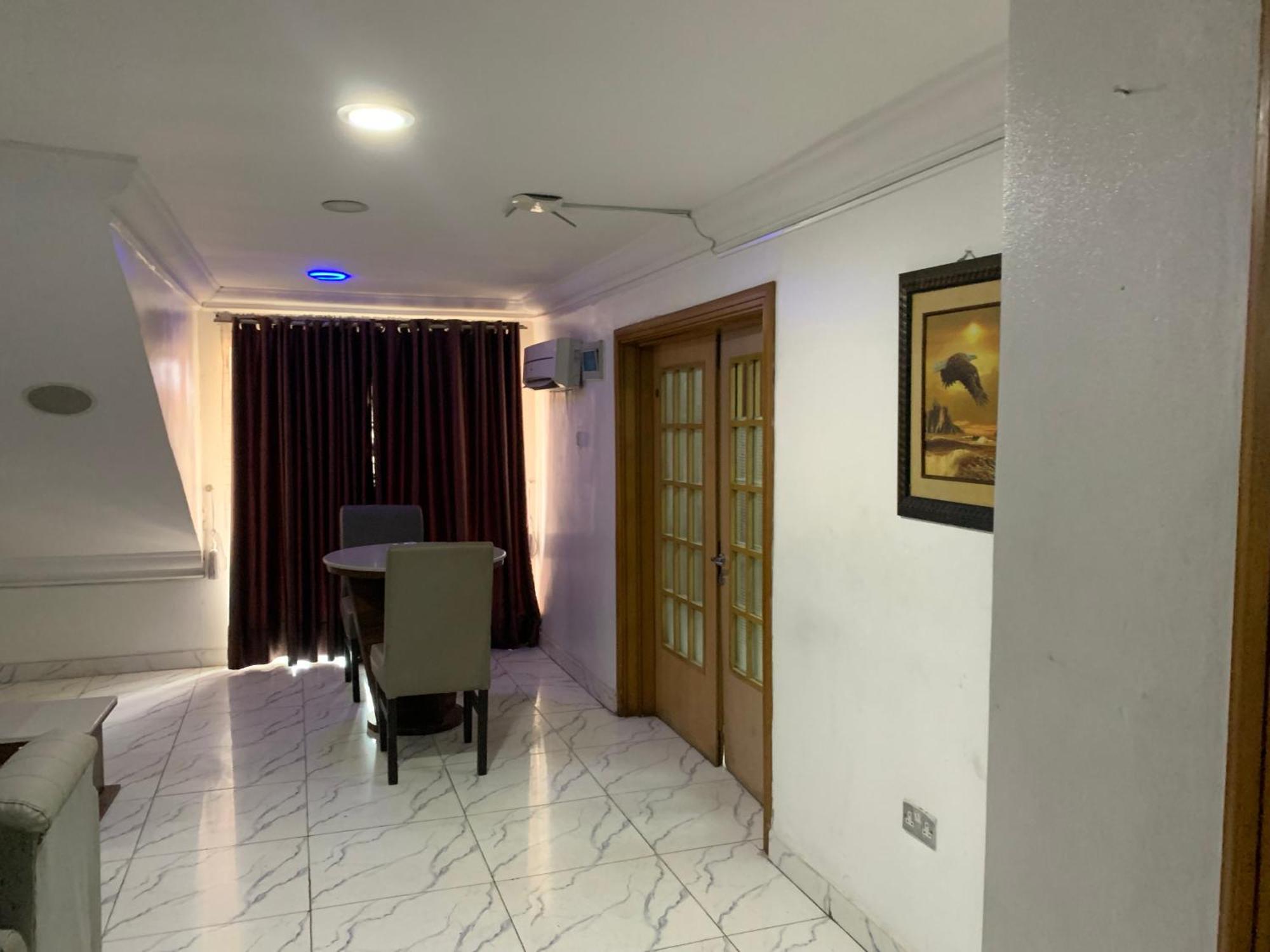 Presken Hotel @Oniru Lagos Bagian luar foto