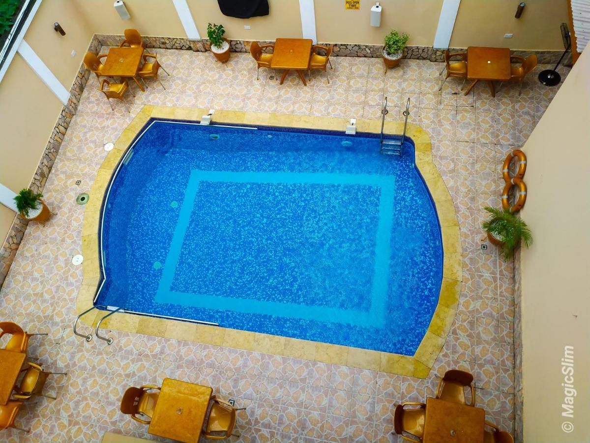 Presken Hotel @Oniru Lagos Bagian luar foto